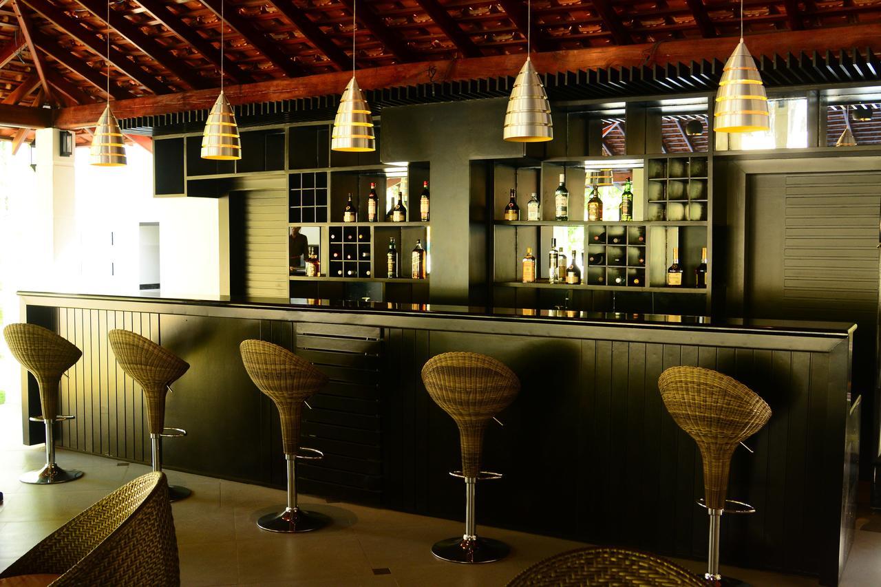 The Covanro Airport Hotel - Katunayake Gampaha Exterior foto